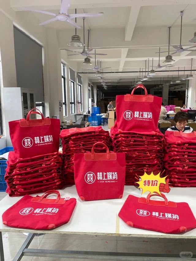 1000+份定制帆布包，送礼的正确打开方式