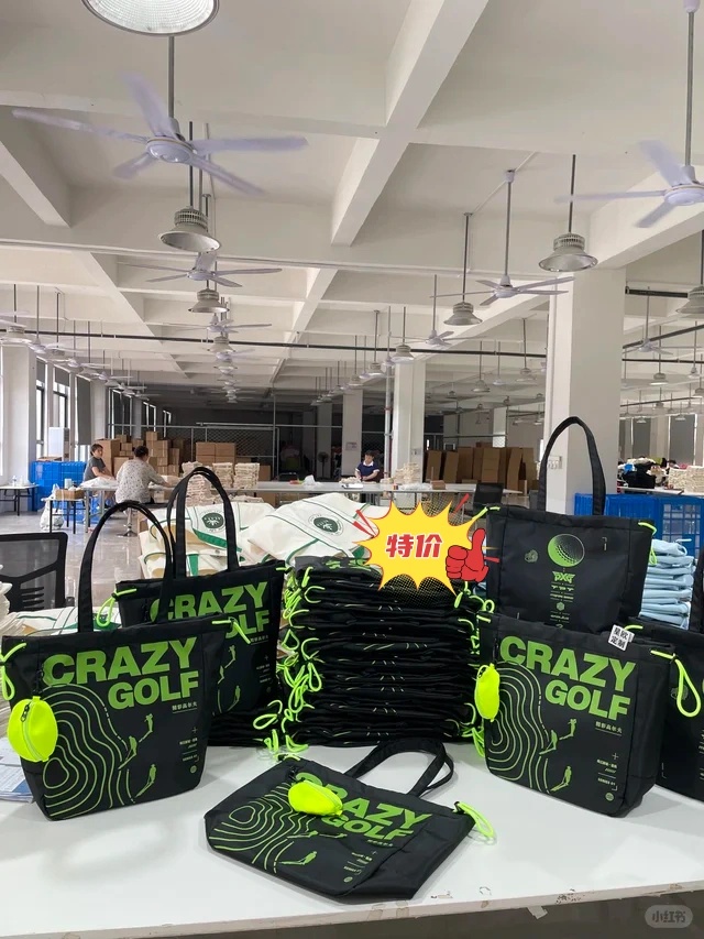 高尔夫会员礼，90%球友下场必背的定制包